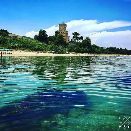 Vistamare Village 3*