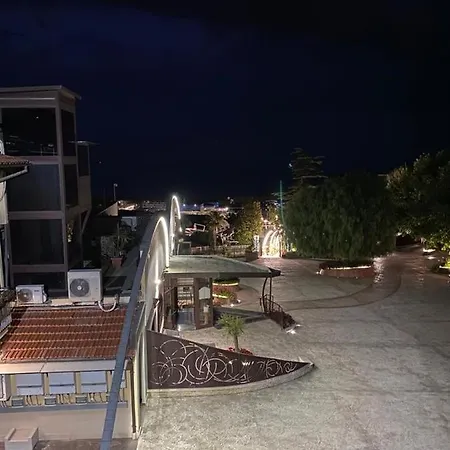 Vistamare Village 3*